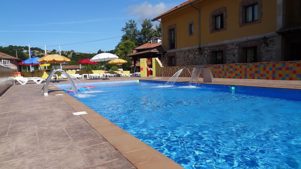 Conjunto Hotelero La Pasera Soto De Cangas Exterior foto