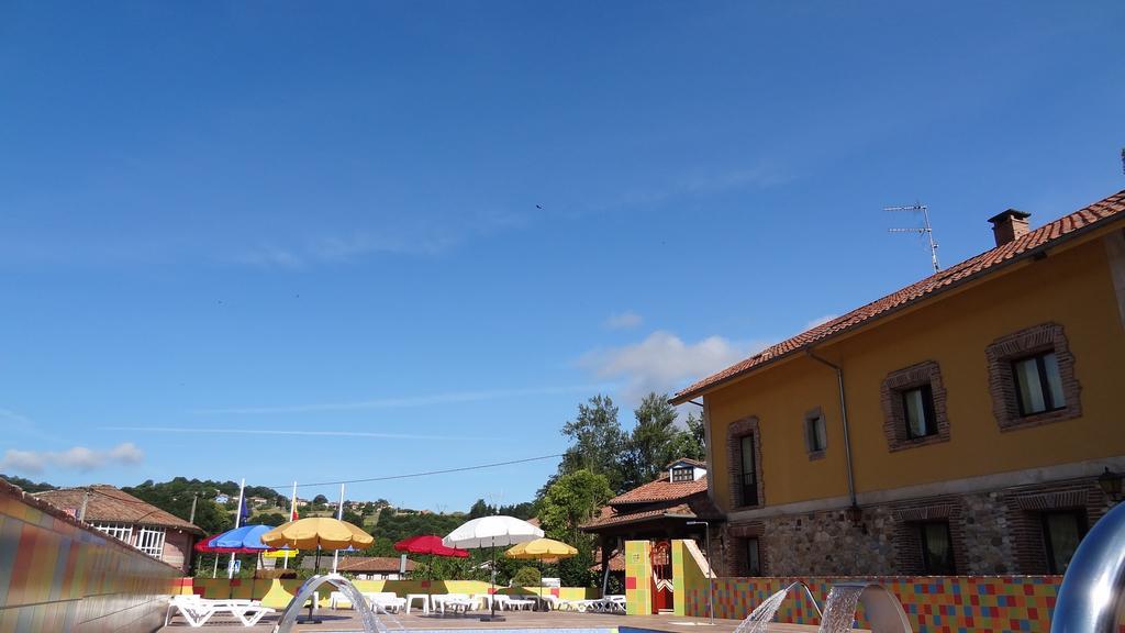 Conjunto Hotelero La Pasera Soto De Cangas Exterior foto